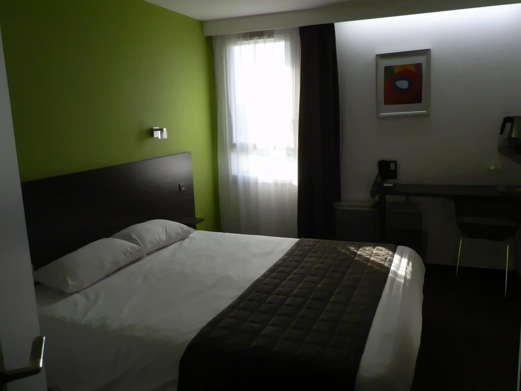 Kyriad Saint Brieuc - Tregueux Εξωτερικό φωτογραφία